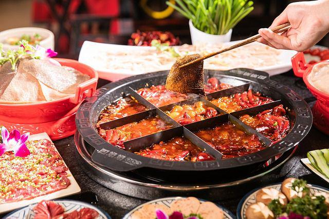 北京的味道：品味地道火锅PG麻将胡了网站入口老(图2)